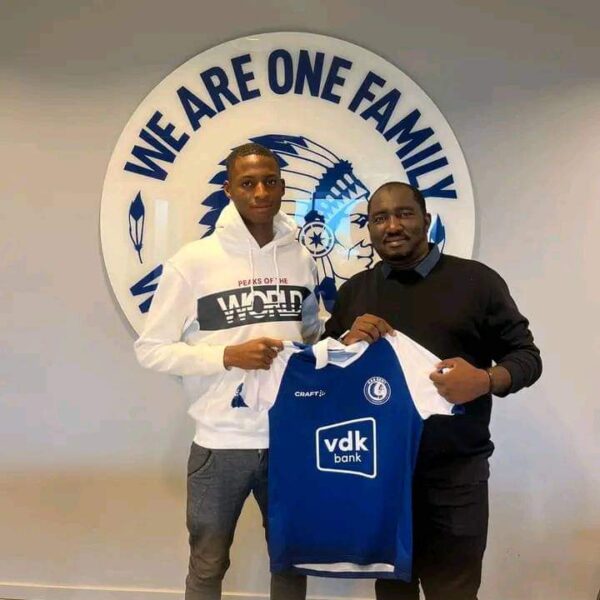 KAA Gent signs Nigerian youngster Umar Abubakar